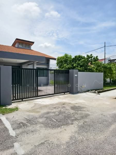 Rumah Teres 1 Tingkat untuk Dijual di Taman Sentosa (Johor Bahru) - Herry Goh - Exterior - PropertyGuru.com.my