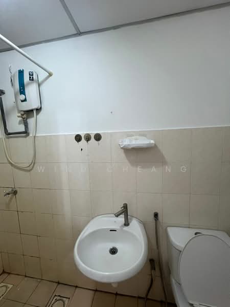 Kondominium untuk Disewa di Palm Spring @ Damansara - Wind Cheang - Bathroom - PropertyGuru.com.my