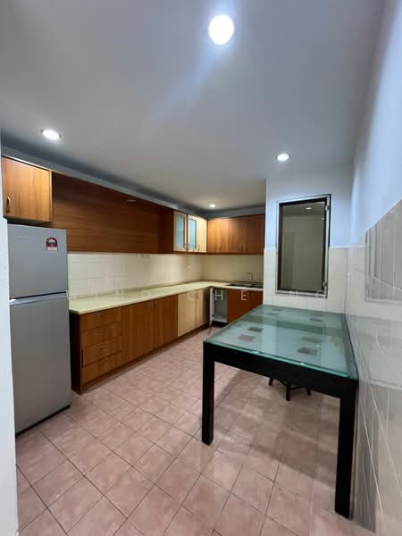 Kondominium untuk Disewa di Palm Spring @ Damansara - Wind Cheang - Kitchen - PropertyGuru.com.my