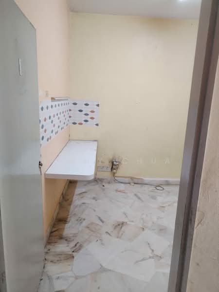 Rumah Teres 2 Tingkat untuk Dijual di Taman Wawasan (Puchong) - Kimmy Chua - bedroom - PropertyGuru.com.my