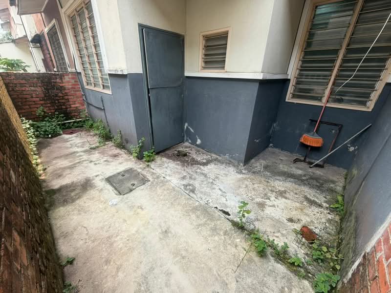 Rumah Teres 2 Tingkat untuk Dijual di Taman Bayu Permai (Rawang) - Elwin Mah - Exterior - PropertyGuru.com.my