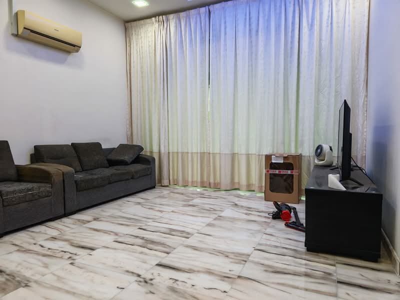 Rumah Bandar untuk Disewa di Seri Kembangan (Selangor) - Nicholas Lew - Living Room - PropertyGuru.com.my
