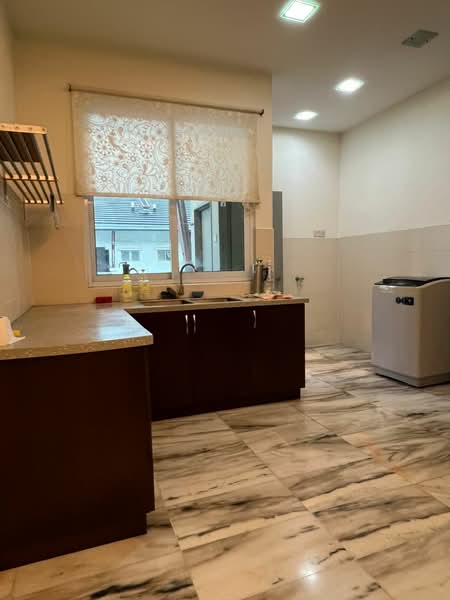 Rumah Bandar untuk Disewa di Seri Kembangan (Selangor) - Nicholas Lew - PropertyGuru.com.my