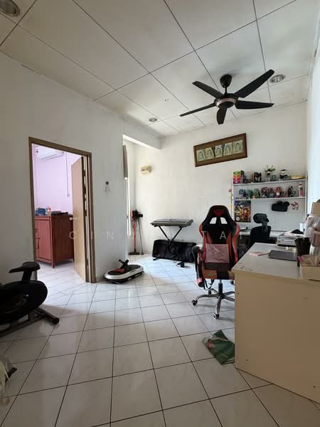 Rumah Teres 2-Tingkat untuk Dijual di BANDAR PUCHONG JAYA (Puchong) - Cindle Tai - Study - PropertyGuru.com.my