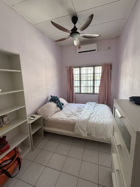 Rumah Teres 2-Tingkat untuk Dijual di BANDAR PUCHONG JAYA (Puchong) - Cindle Tai - Bedroom - PropertyGuru.com.my