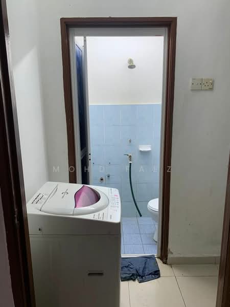 Rumah Teres 2 Tingkat untuk Dijual di Taman Seri Orkid (Skudai) - Mohd Faez - Bathroom - PropertyGuru.com.my