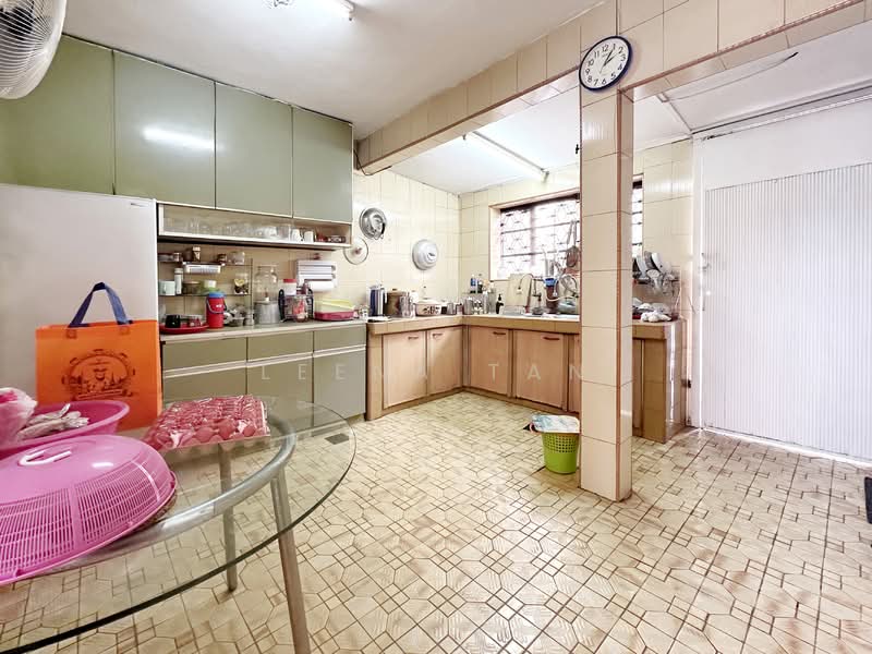 1-storey Terraced House for Sale in Seksyen 22 (Petaling Jaya) - Leena Tan - Kitchen - PropertyGuru.com.my