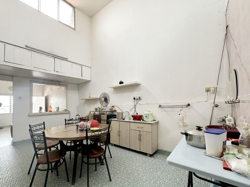 1-storey Terraced House for Sale in Seksyen 22 (Petaling Jaya) - Leena Tan - Kitchen - PropertyGuru.com.my
