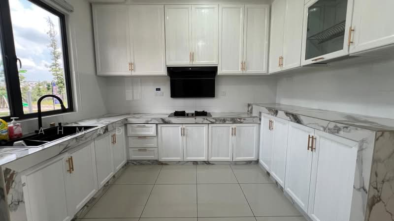 Rumah Teres 2 Tingkat untuk Disewa di Telok Panglima Garang (Selangor) - AHMAD FARIS RAHIMI - Kitchen - PropertyGuru.com.my
