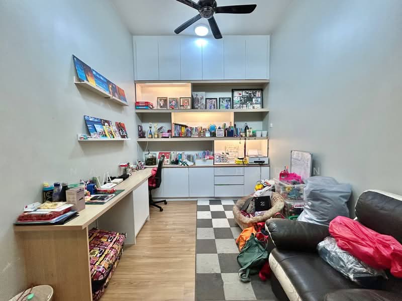 2-storey Terraced House for Sale in Shah Alam (Selangor) - Natasha Shadan - Study - PropertyGuru.com.my