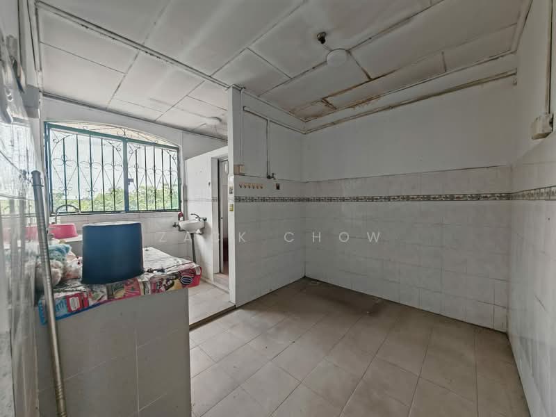 Rumah Flat untuk Dijual di Taman Cempaka - Zack Chow - Kitchen - PropertyGuru.com.my