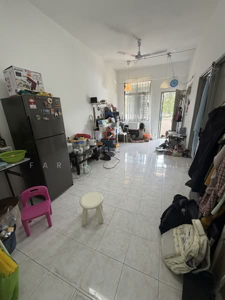 Flat for Sale at Taman Sungai Batu - Fariq Khairil - Living Room - PropertyGuru.com.my