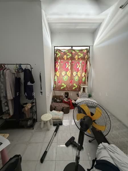 Flat for Sale at Taman Sungai Batu - Fariq Khairil - Interior - PropertyGuru.com.my