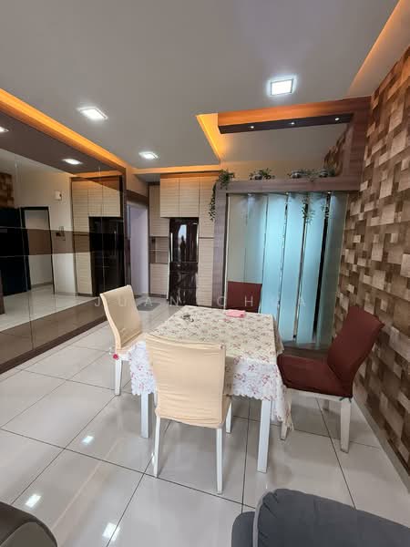 Apartment for Rent at D'Rich Executive Suites - Juan Chua - Dining Room - PropertyGuru.com.my