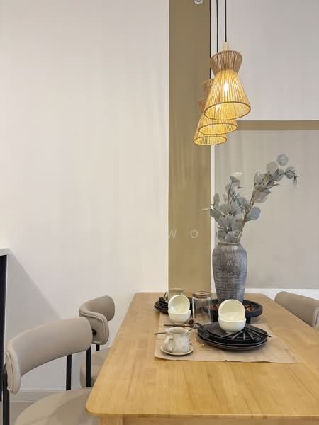 Servis Apartment untuk Disewa di Sunway Belfield - Mico Wong - Dining Room - PropertyGuru.com.my