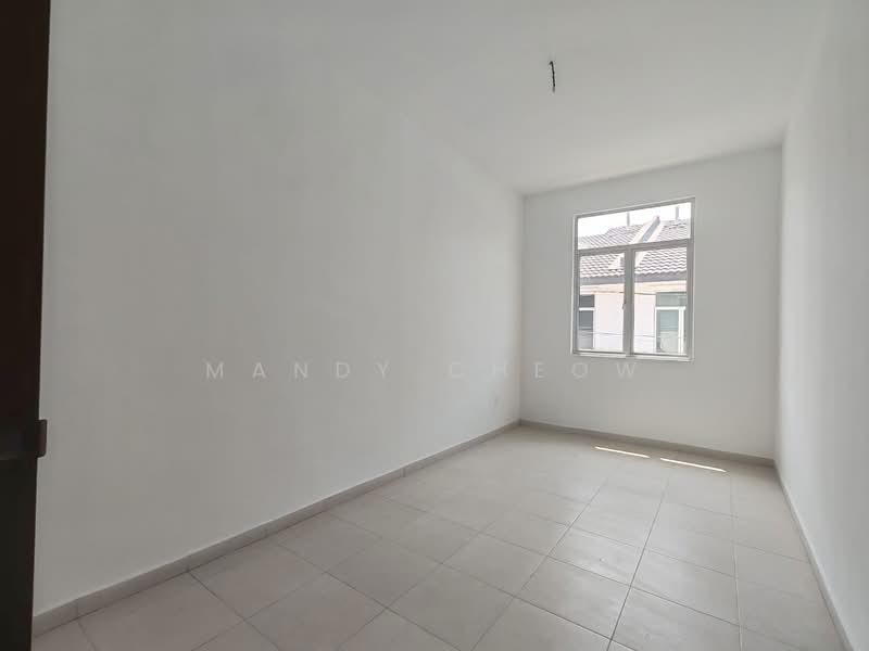 Terraced House for Sale in Taman Kundang Jaya (Rawang) - Mandy Cheow - Interior - PropertyGuru.com.my
