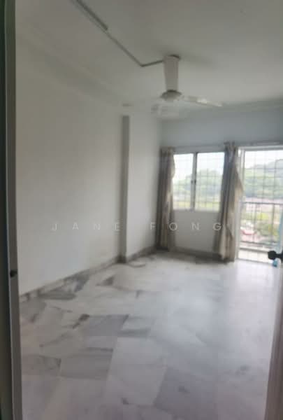 Kondominium untuk Disewa di Menara Alpha - Jane Fong - Living Room - PropertyGuru.com.my