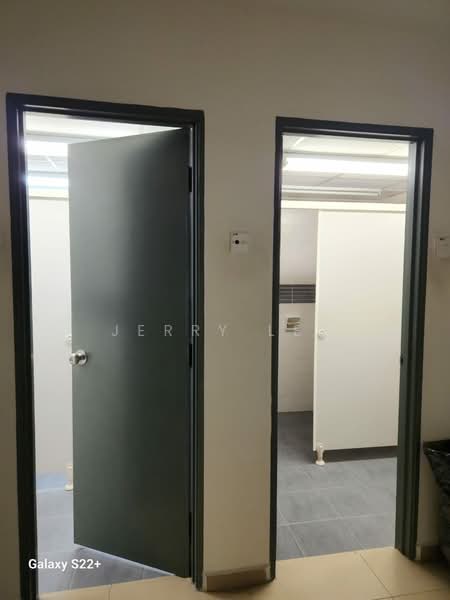 Office for Sale in Petaling Jaya (Selangor) - Jerry Lee - Bathroom - PropertyGuru.com.my