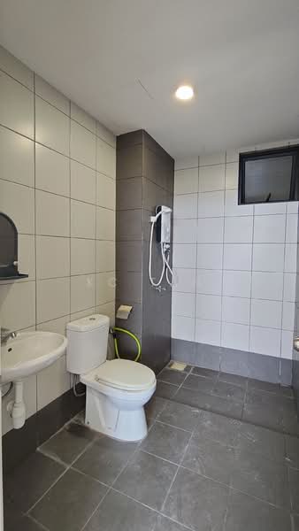 Kondominium untuk Disewa di Casa Green - KC Tan - Bathroom - PropertyGuru.com.my