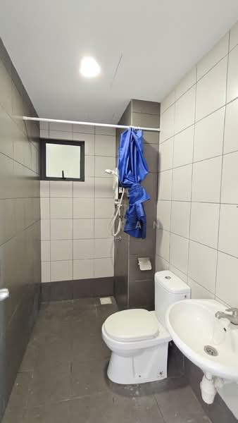 Kondominium untuk Disewa di Casa Green - KC Tan - Bathroom - PropertyGuru.com.my