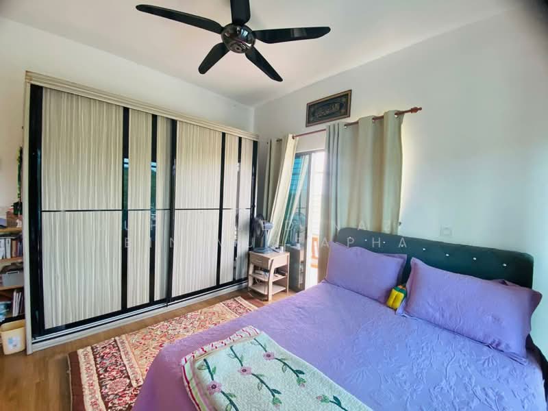 Rumah Teres untuk Dijual di Labu (Negeri Sembilan) - Muhammed Nazri bin Mustapha - Bedroom - PropertyGuru.com.my