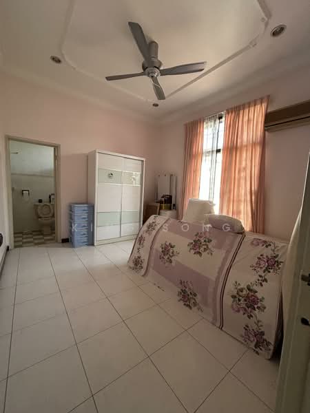 Semi-Detached House for Sale in Ayer Keroh (Melaka) - King Song - Bedroom - PropertyGuru.com.my