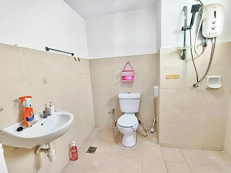 Kondominium untuk Disewa di Ampang Putra Residency - Hasniza Ibrahim - Bathroom - PropertyGuru.com.my