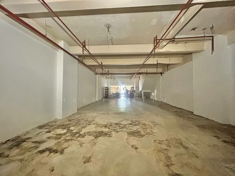 Shop for Rent in Shah Alam (Selangor) - Hairi Halim - Interior - PropertyGuru.com.my