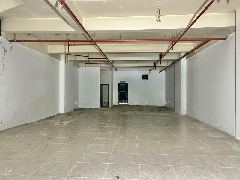 Shop for Rent in Shah Alam (Selangor) - Hairi Halim - Interior - PropertyGuru.com.my