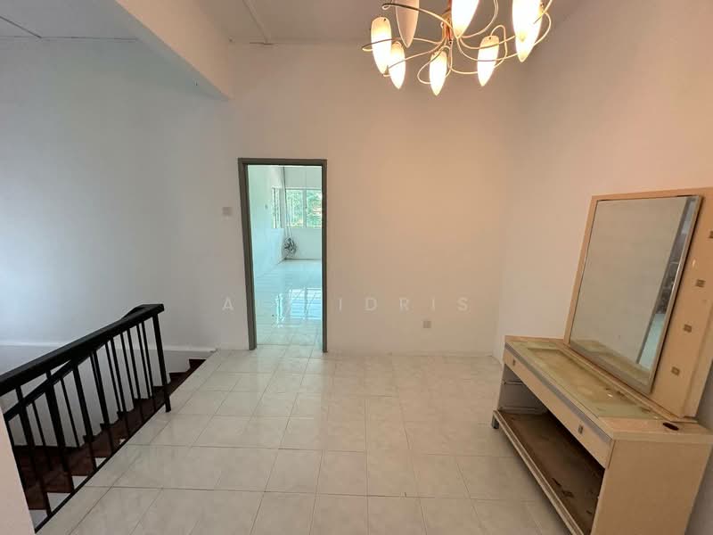 2-storey Terraced House for Sale in Bandar Sungai Long (Selangor) - Ali Idris - Interior - PropertyGuru.com.my