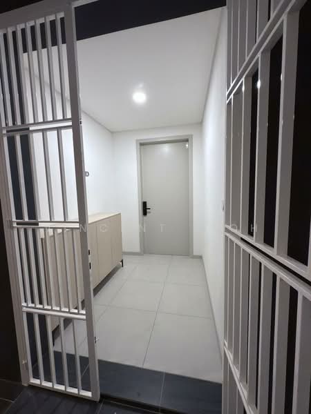 Kondominium untuk Dijual di ALIX Residences - Vincent Yeoh - Entrance - PropertyGuru.com.my