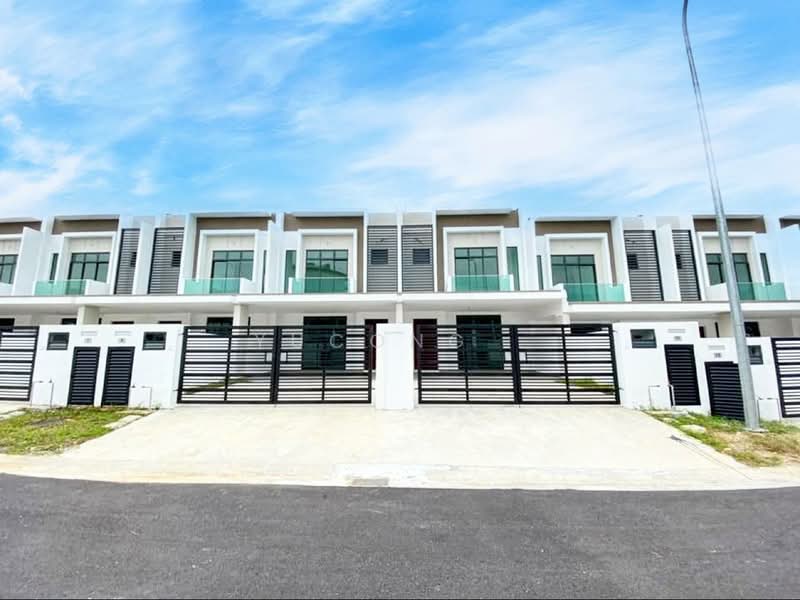 2-storey Terraced House for Sale in Taman Sutera Utama (Skudai) - Yucong . - Exterior - PropertyGuru.com.my