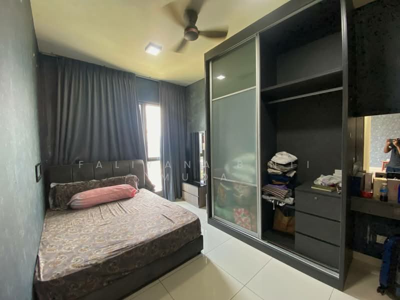 Servis Apartment untuk Dijual di KL Traders Square - Faliyana binti Muda - Bedroom - PropertyGuru.com.my