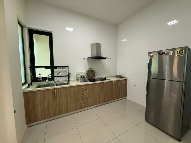 Condominium for Sale at Iconic Skies - Carson Chuah - Kitchen - PropertyGuru.com.my