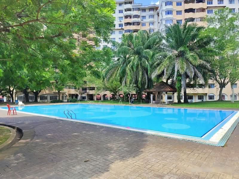 Apartment for Sale at Vista Seri Putra - Lisa Azila - Exterior - PropertyGuru.com.my