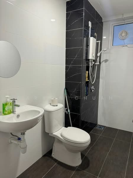 Kondominium untuk Disewa di Zen 6 - Carson Chuah - Bathroom - PropertyGuru.com.my