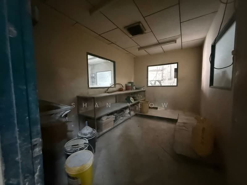 Semi-D Factory for Rent in Mak Mandin Industrial Estate (Butterworth) - Shan Yeow - Interior - PropertyGuru.com.my