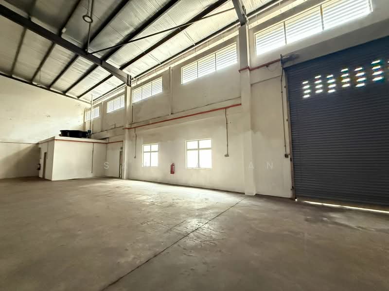 Cluster Factory for Rent in Taman Perindustrian Cemerlang (Ulu Tiram) - Sandra Gan - Interior - PropertyGuru.com.my