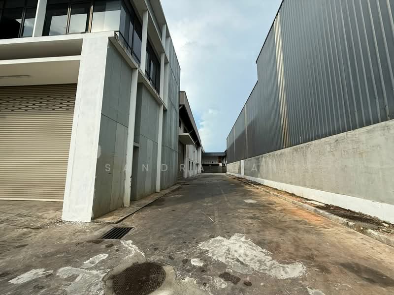 Cluster Factory for Rent in Taman Perindustrian Cemerlang (Ulu Tiram) - Sandra Gan - Exterior - PropertyGuru.com.my