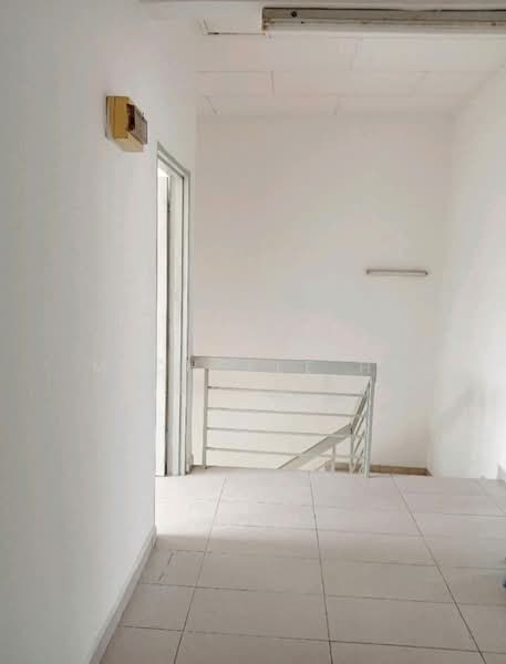 2-storey Terraced House for Sale in Taman Megah Ria (Masai) - Michelle He - Interior - PropertyGuru.com.my