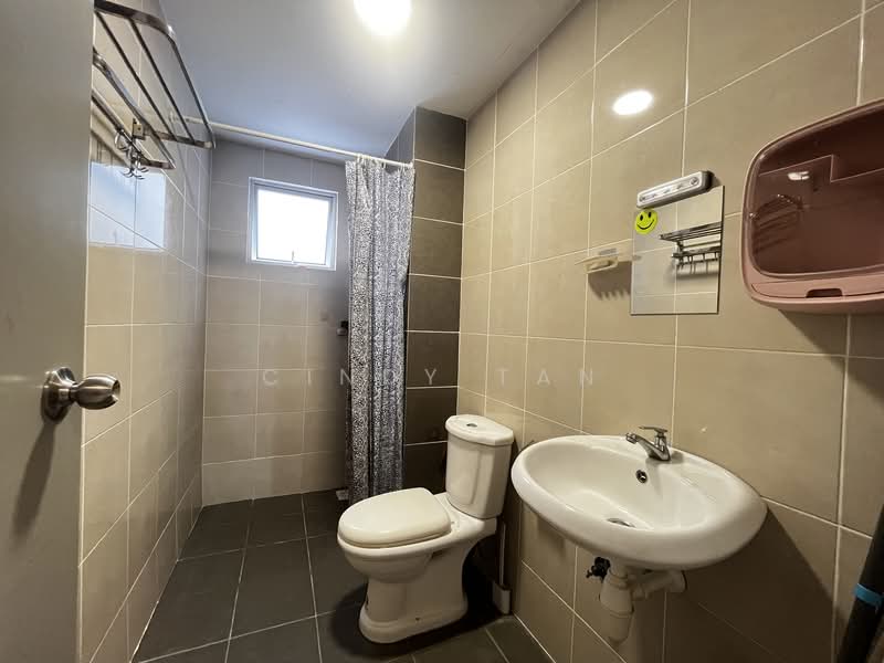 Condominium for Rent at Residensi Desa Satumas - Cindy Tan - Bathroom - PropertyGuru.com.my