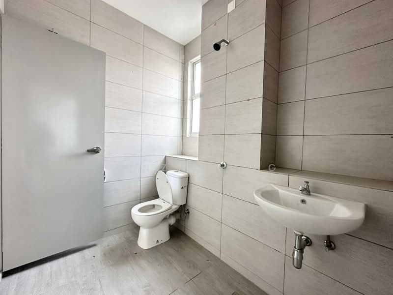 2-storey Terraced House for Sale in Sungai Buloh (Selangor) - Menzi Wong - Bathroom - PropertyGuru.com.my