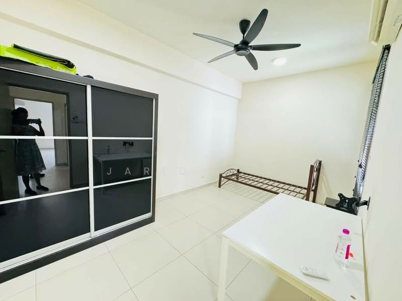Condominium for Sale at Serin Residency - Jared Wong - Bedroom - PropertyGuru.com.my