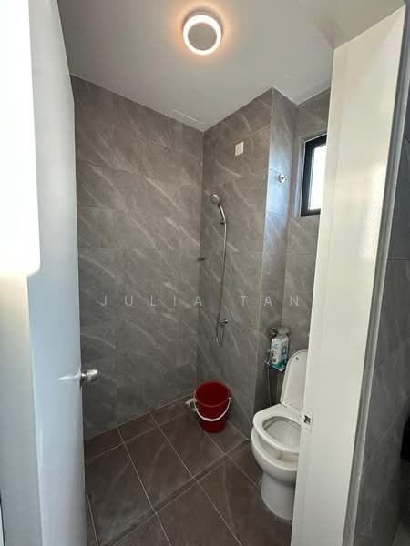 Apartment for Rent at Optimus Medini - Julia Tan - Bathroom - PropertyGuru.com.my