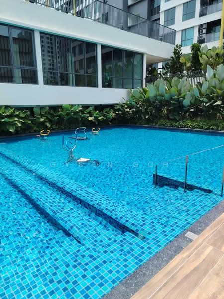 Service Residence for Rent at Savana @ Utropolis - Gyson Goh - Pool - PropertyGuru.com.my