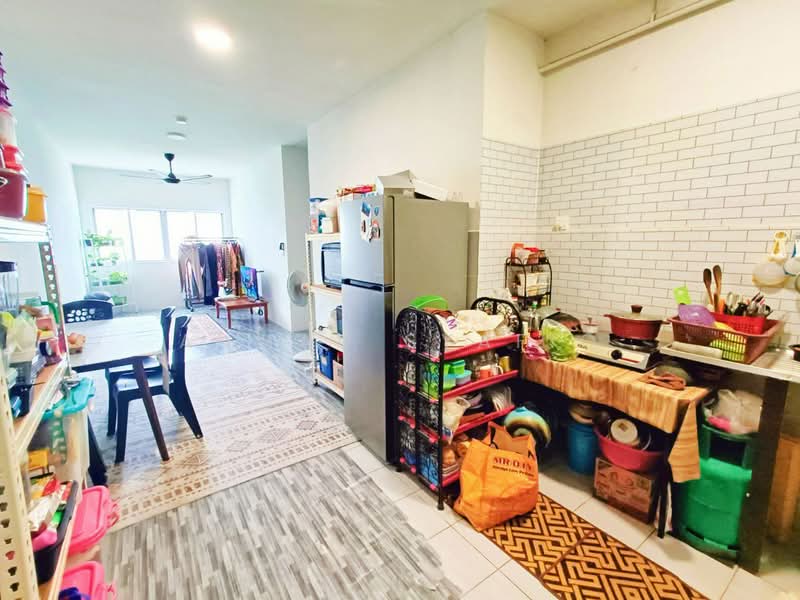 Pangsapuri untuk Dijual di Kemuning Idaman - Ahmad Syafiq - Kitchen - PropertyGuru.com.my