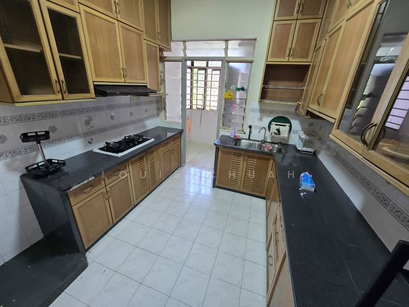 Apartment for Rent at Parkview Towers - Louis Chuah - Kitchen - PropertyGuru.com.my