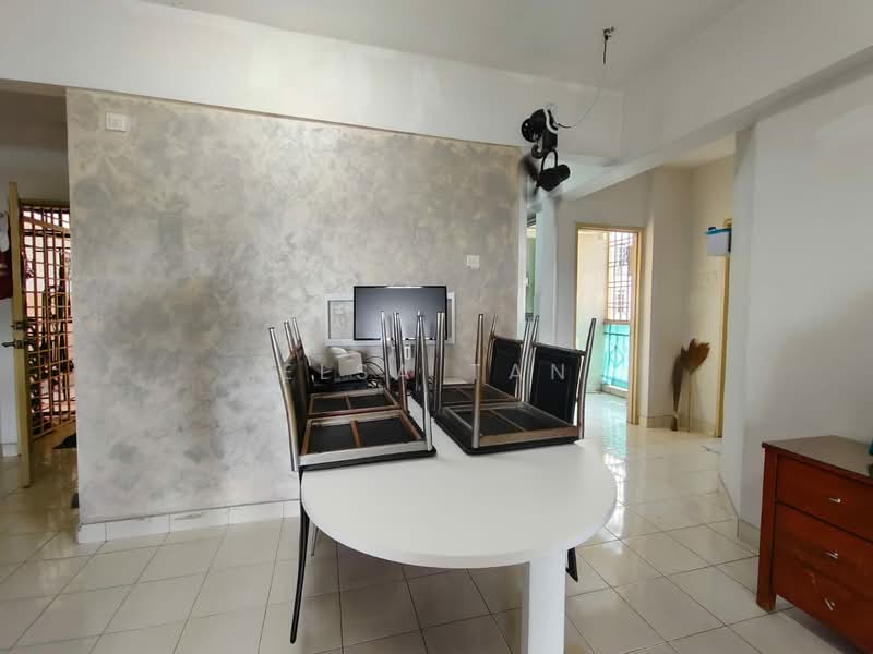 Pangsapuri untuk Dijual di Zamrud Apartment - Elsa Tan - Interior - PropertyGuru.com.my