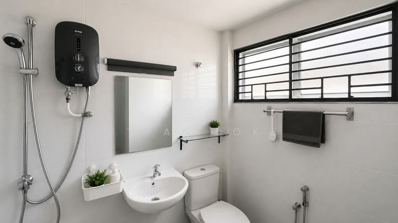 Rumah Teres 2 Tingkat untuk Dijual di Taman Wilayah Selayang (Selayang) - Ethan Loke - Bathroom - PropertyGuru.com.my