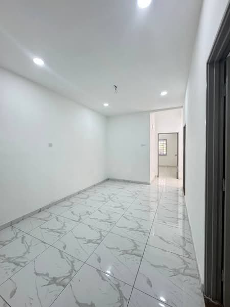 1-storey Terraced House for Sale in Taman Flora Heights (Pasir Gudang) - Vanessa Lim - Interior - PropertyGuru.com.my